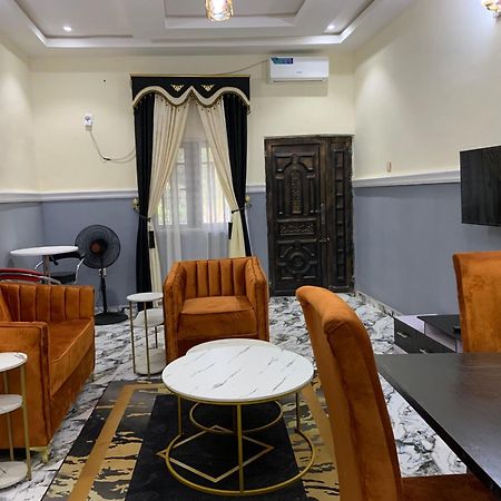 Oxford Villa Apartment 2 Bedroom 2 Bathroom Luxury Nnewi Exterior photo