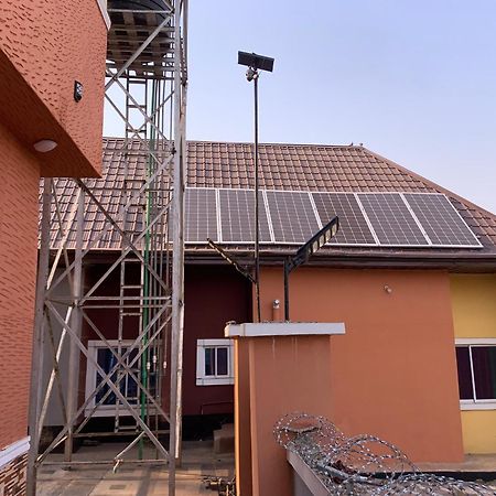 Oxford Villa Apartment 2 Bedroom 2 Bathroom Luxury Nnewi Exterior photo