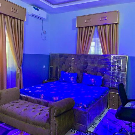 Oxford Villa Apartment 2 Bedroom 2 Bathroom Luxury Nnewi Exterior photo