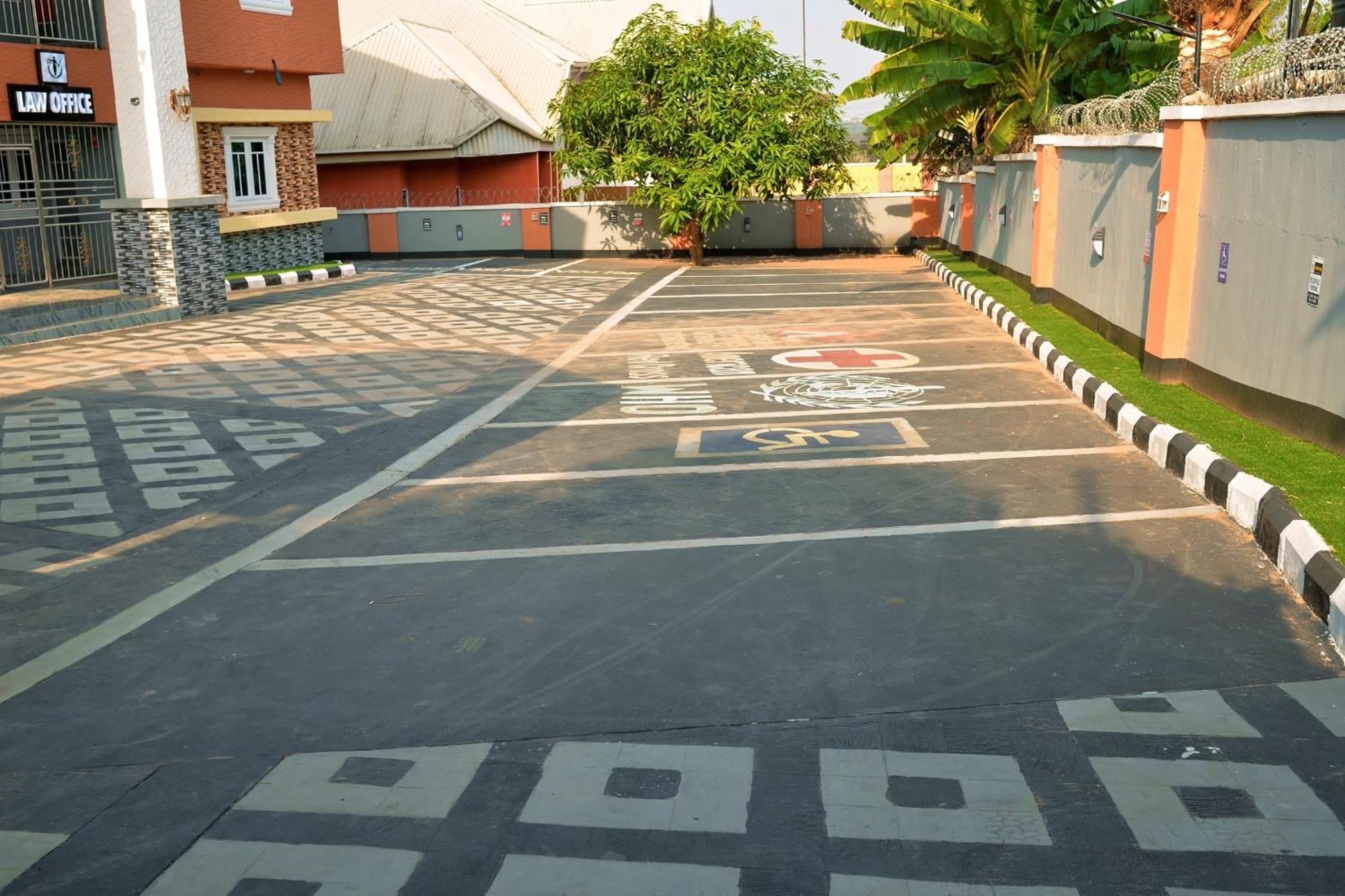 Oxford Villa Apartment 2 Bedroom 2 Bathroom Luxury Nnewi Exterior photo
